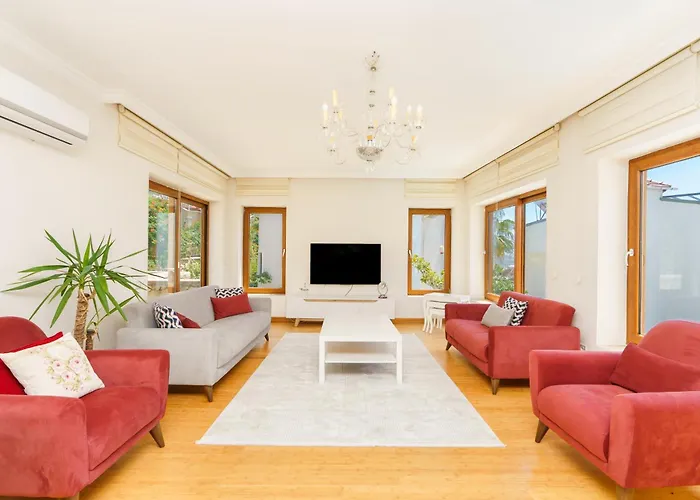 Villa Tarus Mara Kaş