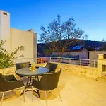 Tarus Mara קס